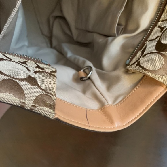 ❤️Just In❤️ Signature Coach Tote - Picture 9 of 11